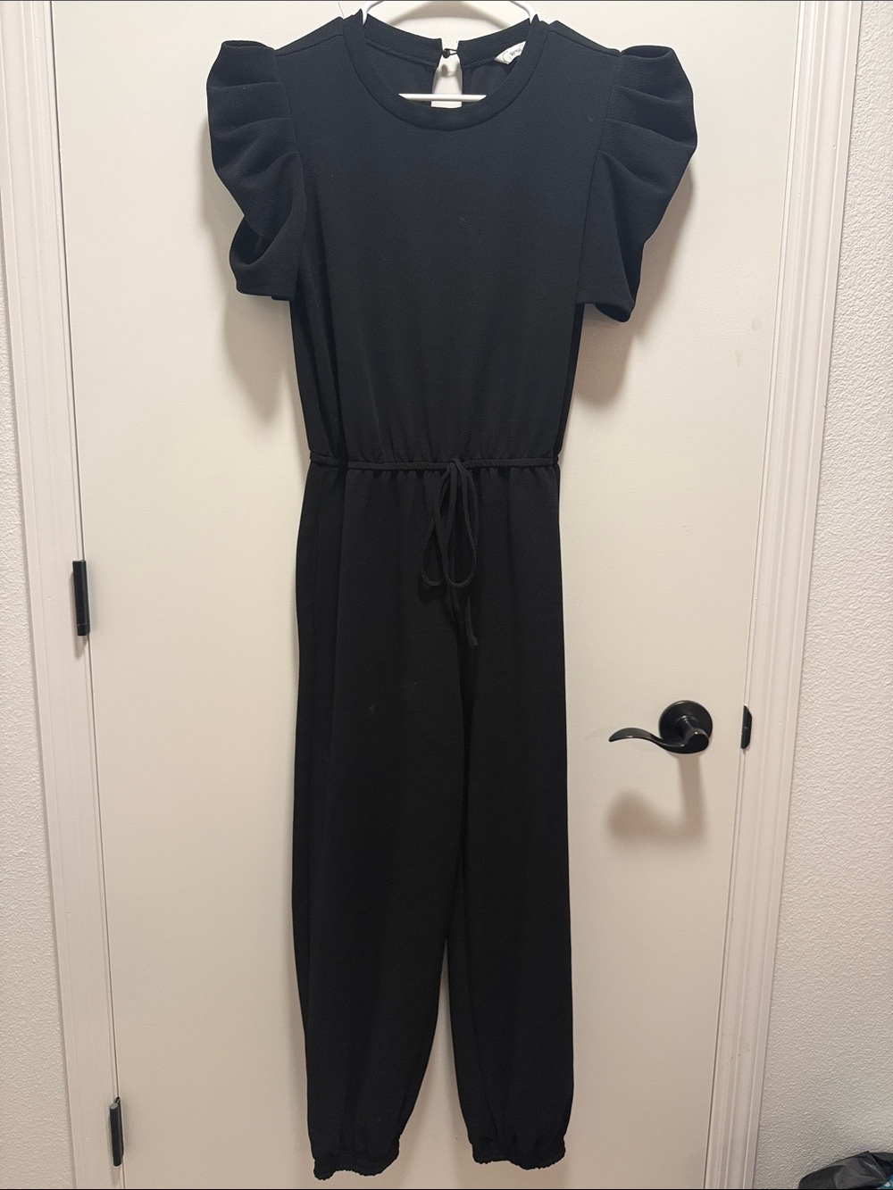 Speechless Black Puff-Sleeve One-Piece Romper